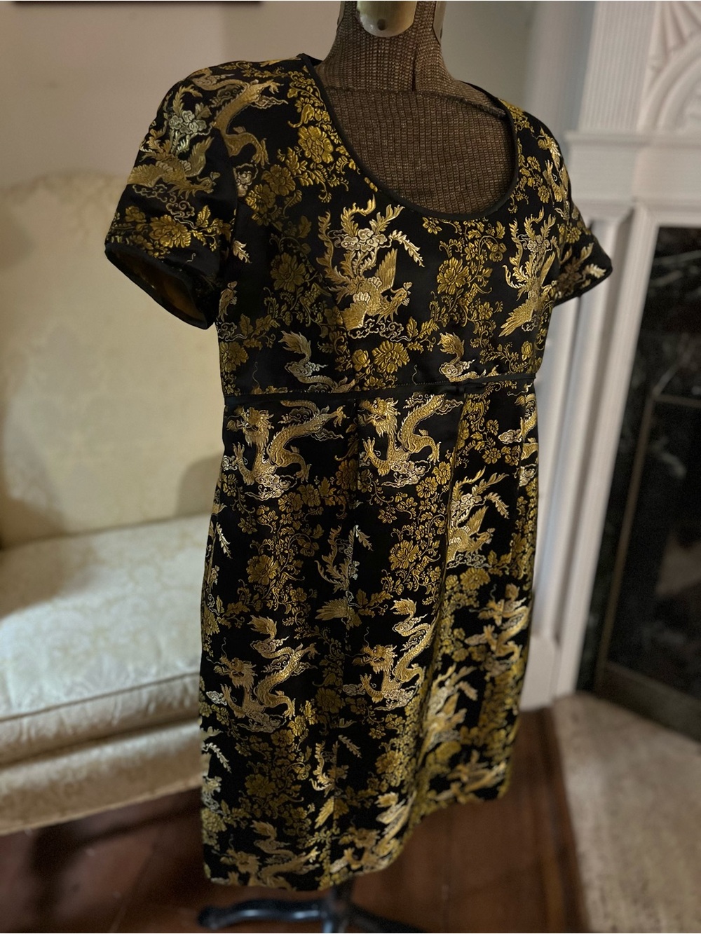 Black Gold Metallic Brocade Dragon Birds Cocktail Dress Vintage Mimi Maternity - Picture 10 of 12
